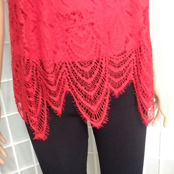 Blue Rain Sleeveless Red Lacey Floral Top - Picture 5 of 15
